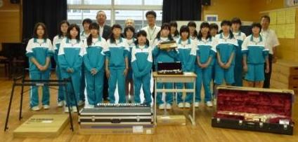 山元町立山下中学校　吹奏楽部の楽器支援